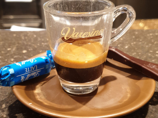 Negozio Lindt Castel Romano-罗马必去景点