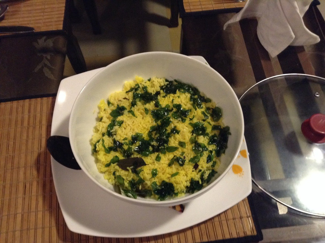 康提远景屋酒店主图