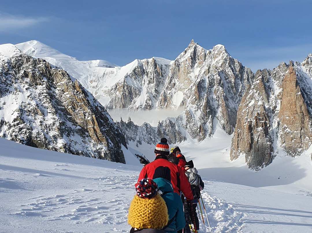 Societa Guide Alpine Courmayeur-库马约尔必去景点