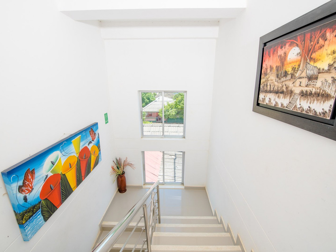 Hotel Sara Inn主图