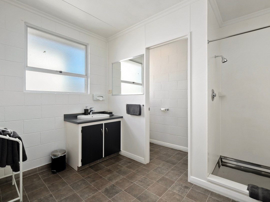 中门汽车旅馆主图