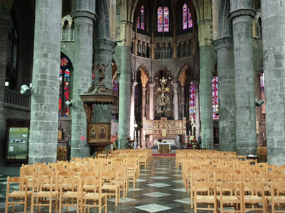 Eglise Collegiale Notre-Dame景点图片