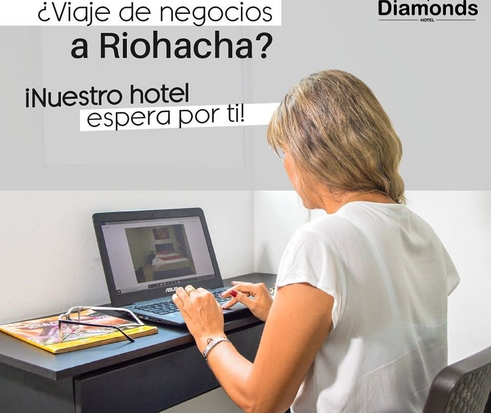 Diamonds Hotel主图