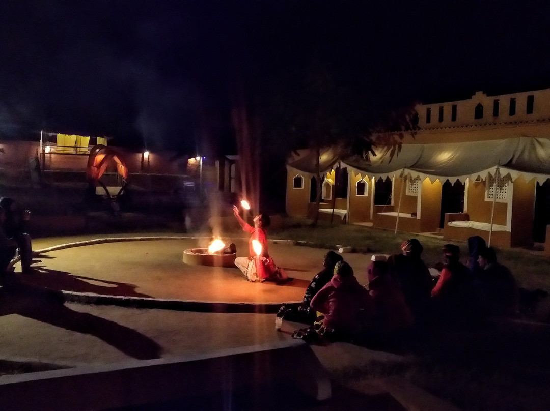 Desert Night Camp主图