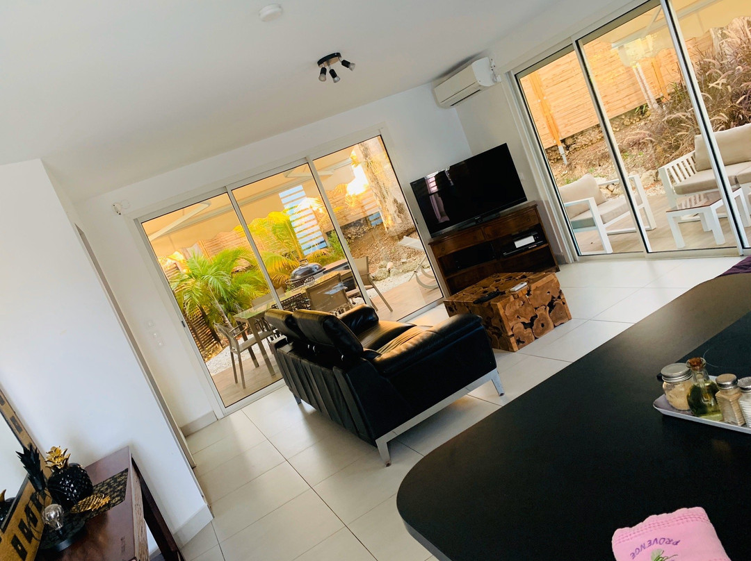 Majesty Palm Hôtel主图