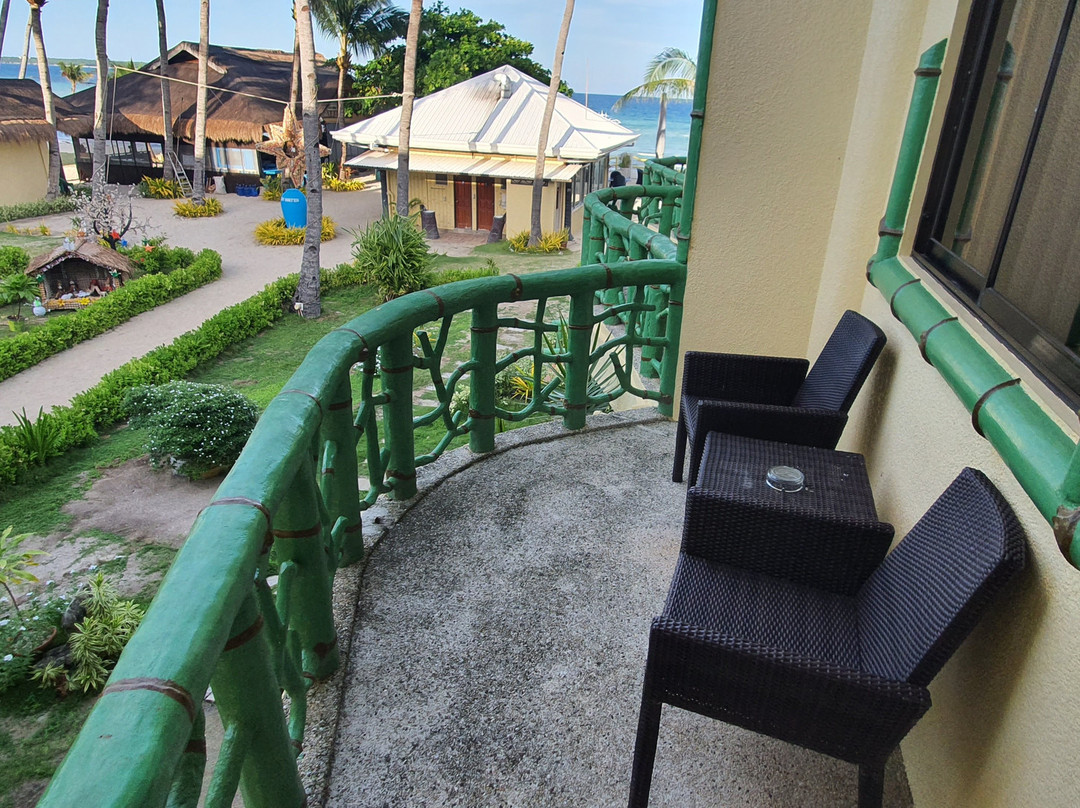 马林海滩度假村主图