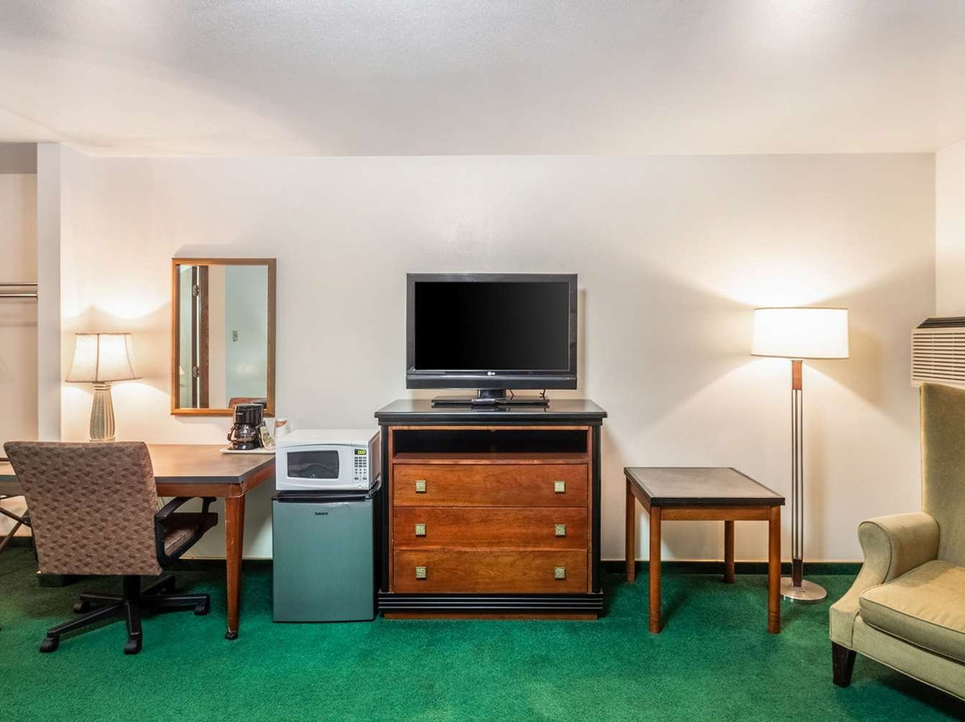 Econo Lodge Waupaca主图