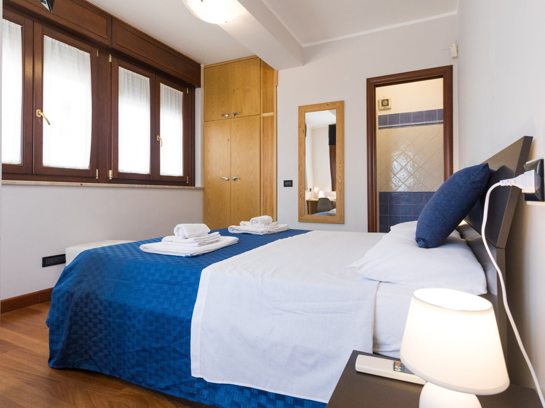 B&B Tiffany Sferracavallo主图