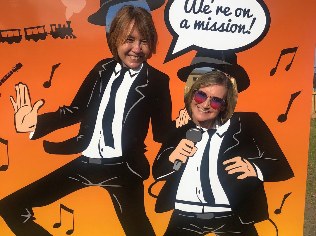 The Blues Train-皇后崖必去景点