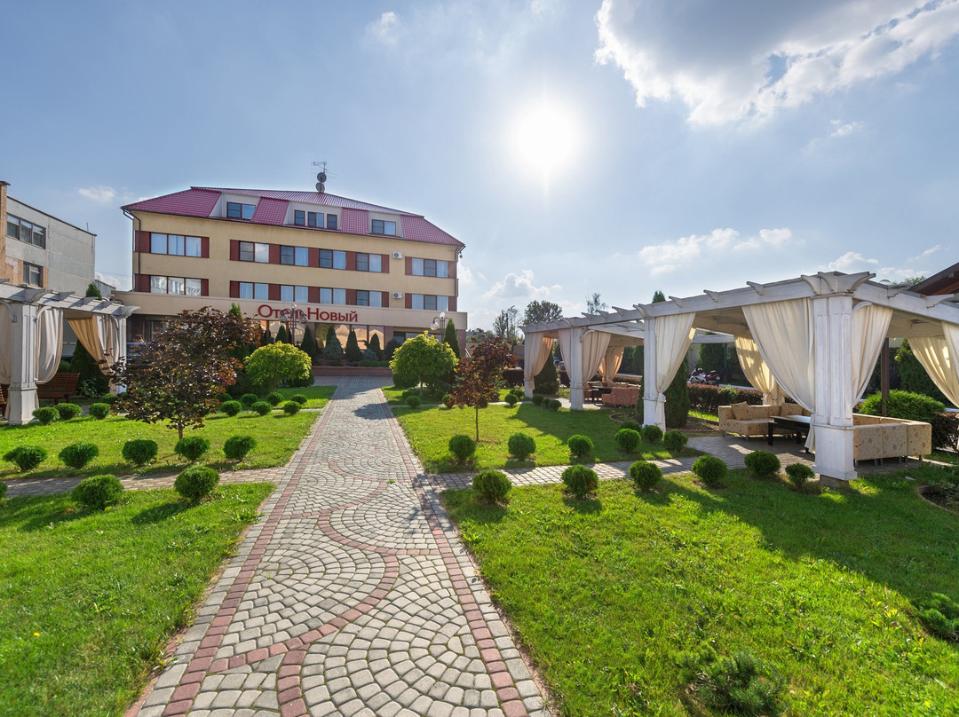 Novy Hotel主图