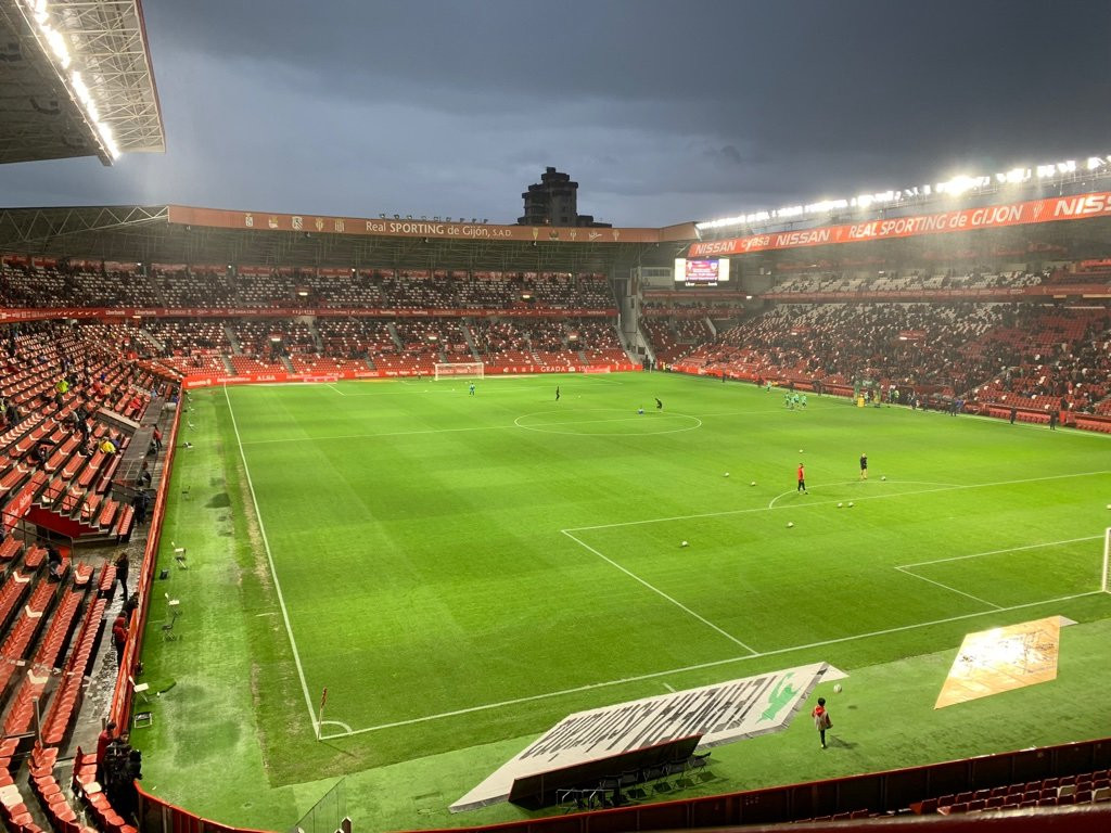 Estadio El Molinón-希洪必去景点