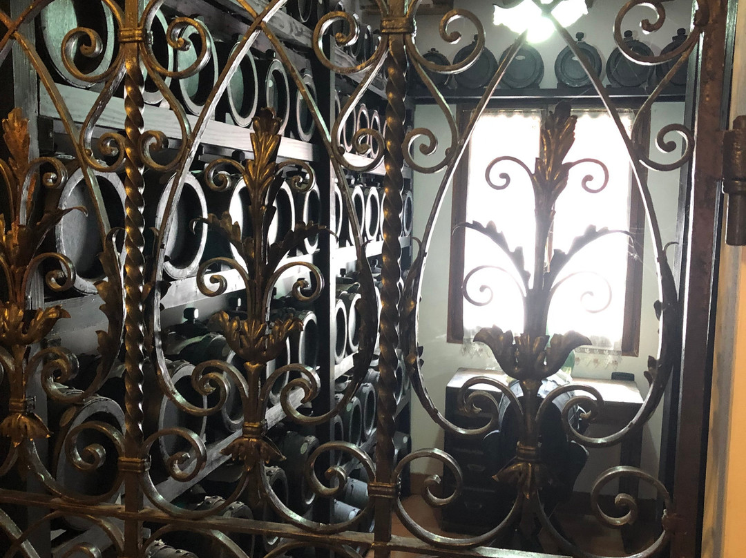Discover with Laura - Food Tours in Parma-帕尔马必去景点