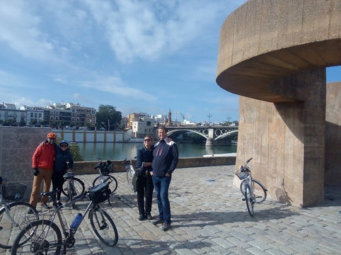 SeeByBike-塞维利亚必去景点