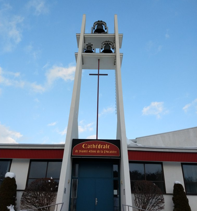 Cathedral of St. Ann-La Pocatiere必去景点