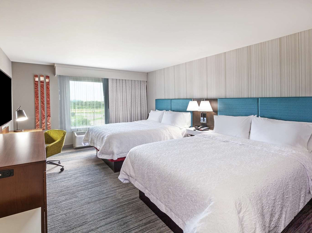 Hampton Inn Gardner Conference Center主图