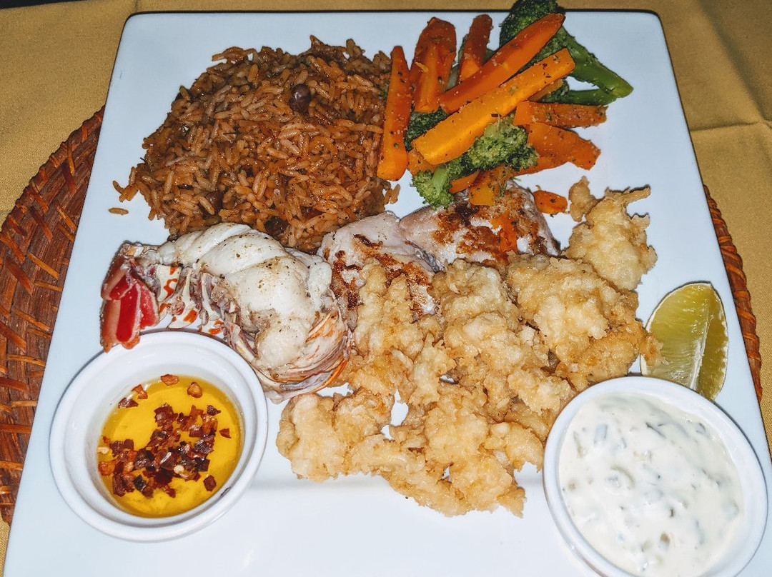 Unique Village主图