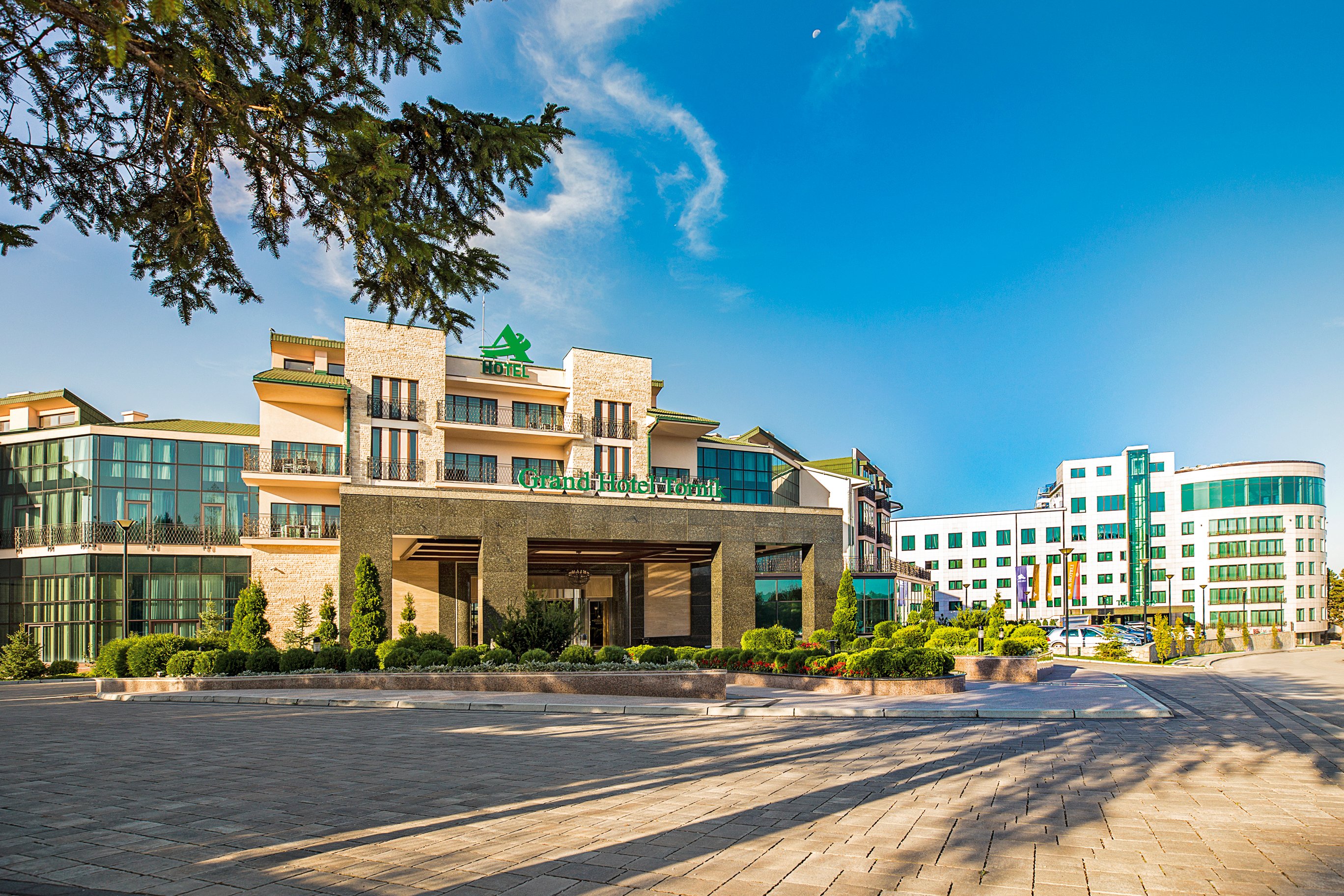 Grand Hotel Tornik-官方