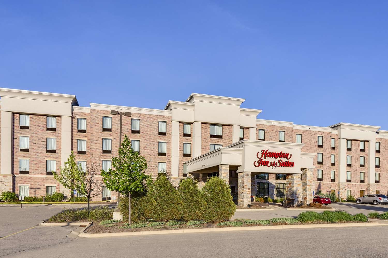 Hampton Inn & Suites By Hilton West Bend-官方
