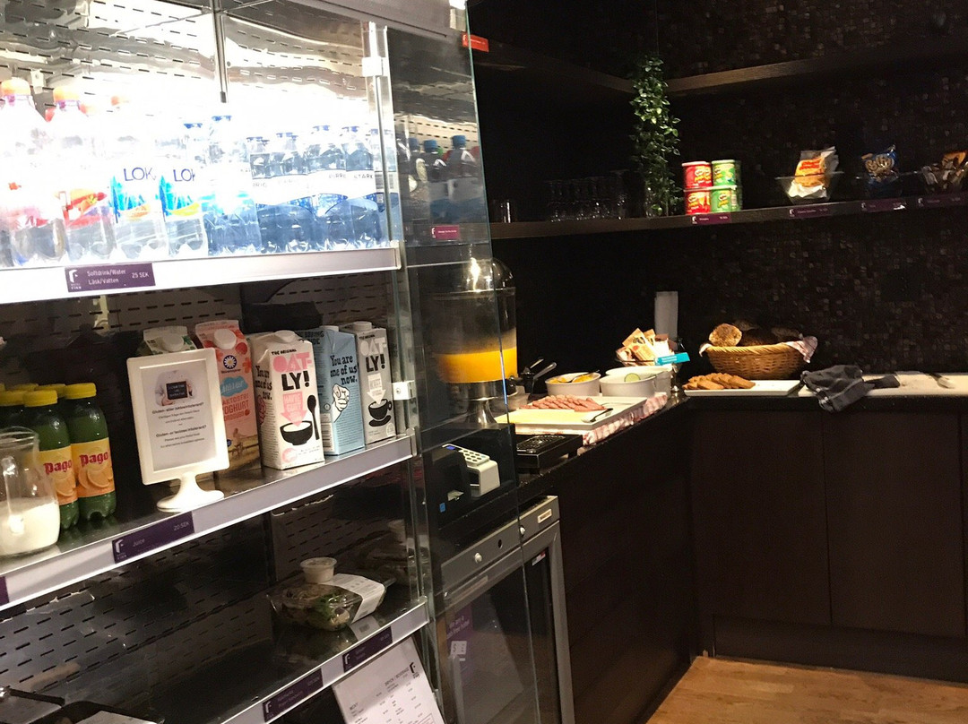 费恩酒店主图