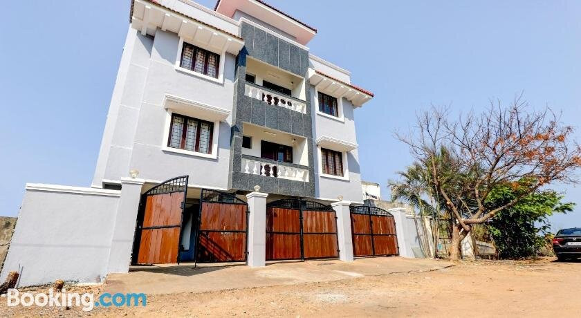 Oyo Home Fantasea Uthandi Near Juhu Beach
