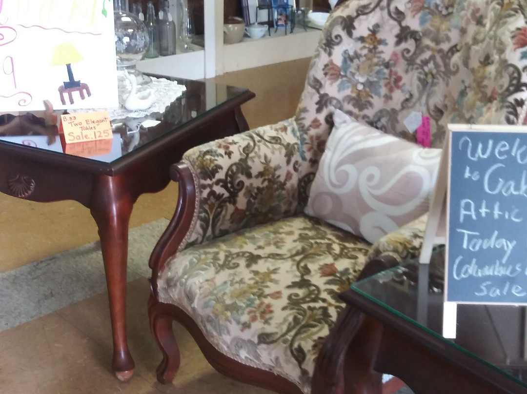 Gabi's Attic Antiques & Uniques-Santee必去景点