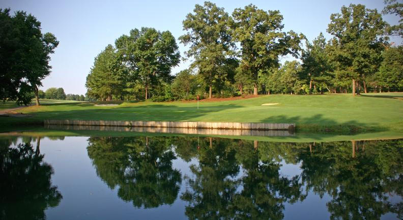 Meadowbrook Golf Club景点图片