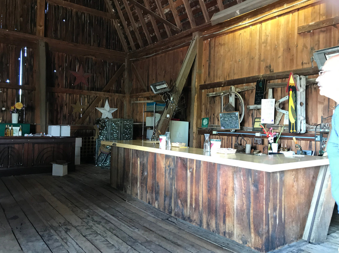 Cayuga Ridge Estate Winery景点图片