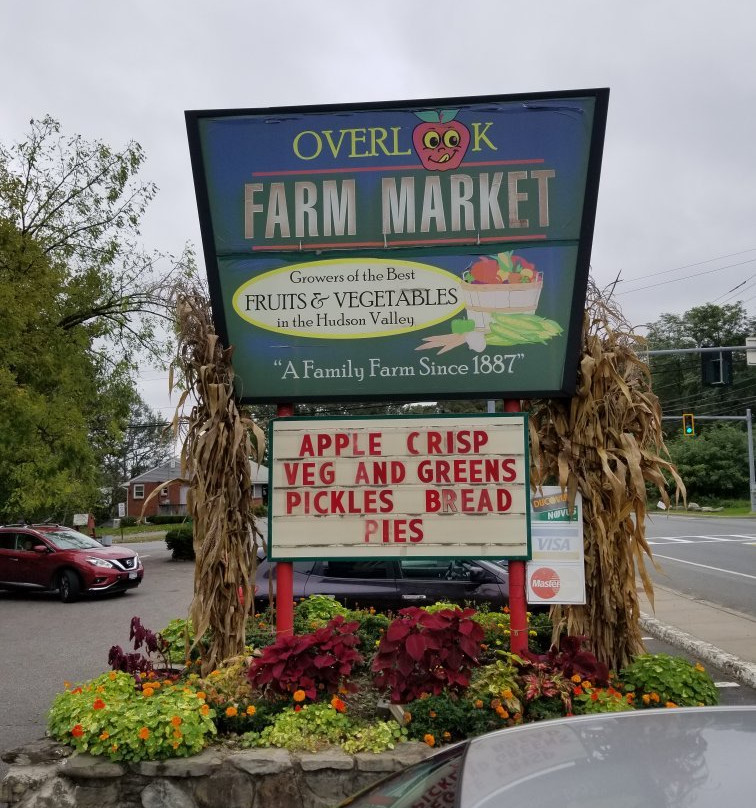 Overlook Farm Market景点图片