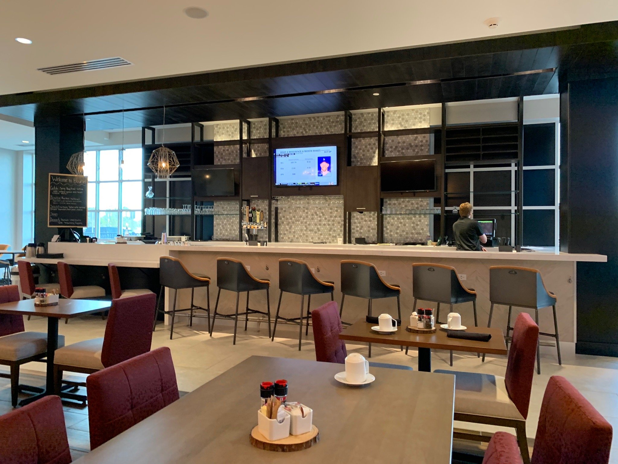 Hilton Garden Inn Lansing/west-官方