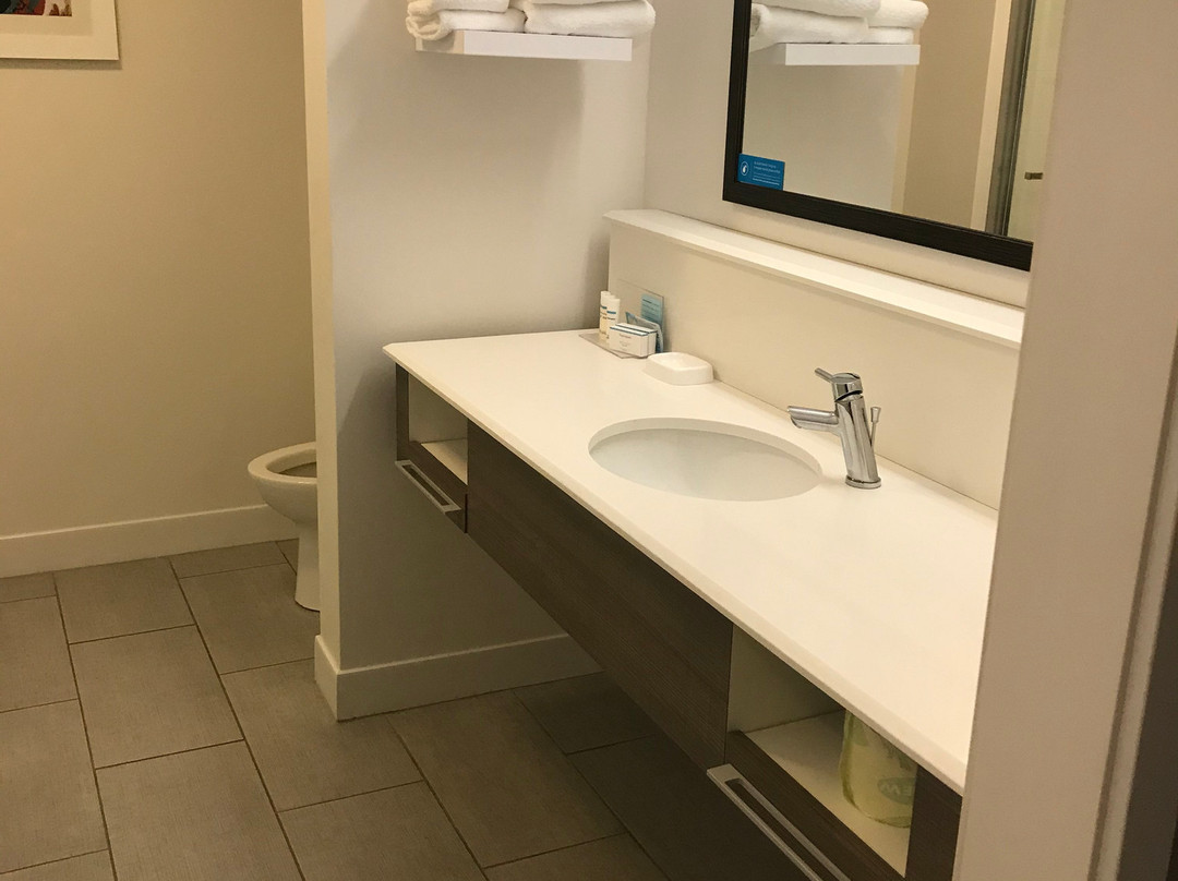 Hampton Inn Vincennes主图