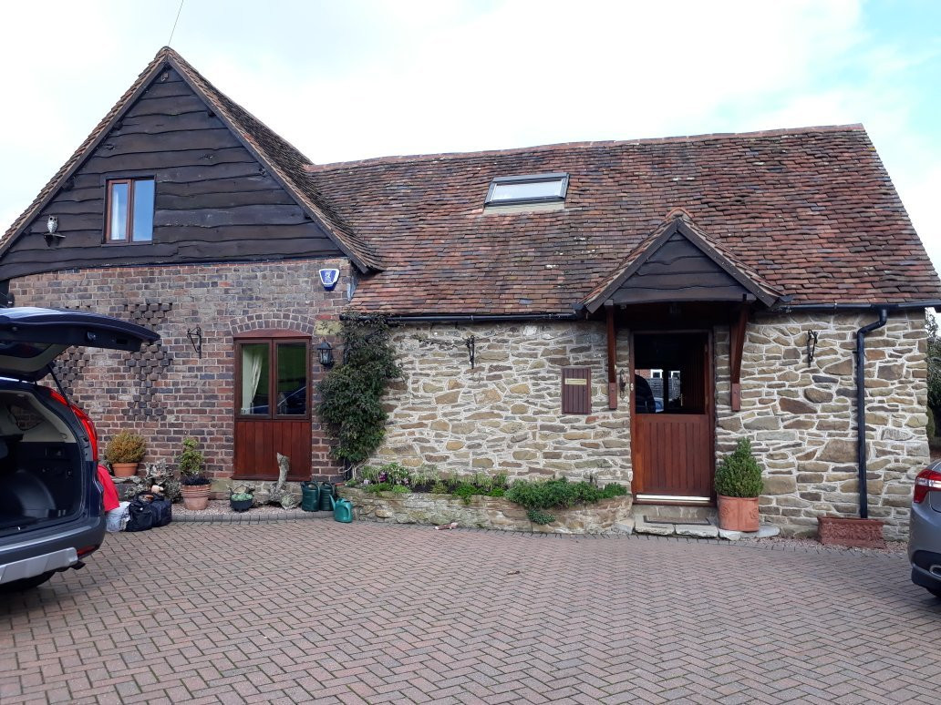 Tudor Barn Farmhouse Bed & Breakfast主图