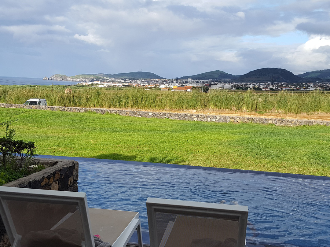 Santa Barbara Eco-beach Resort主图