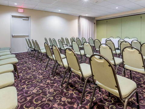 舒眠酒店及套房希拉姆 - 亚特兰大西北主图