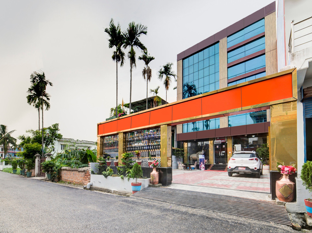OYO 475 Hotel Eastern Palace Pvt Ltd主图