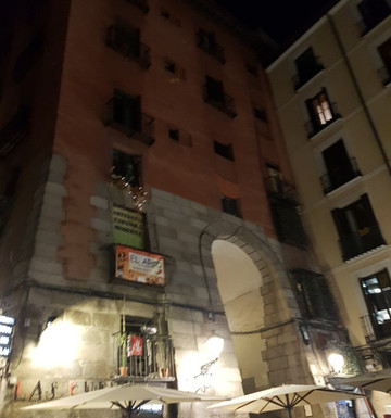 库齐里埃洛斯门-马德里必去景点