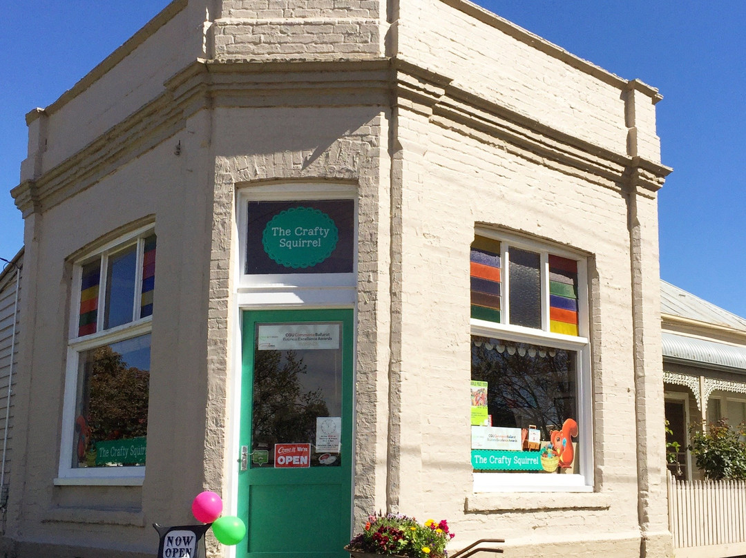 Sebastopol旅游景点-The Crafty Squirrel