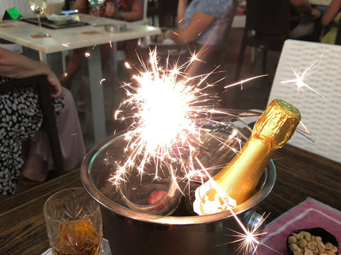 Planet Pub & Sports Bar-提斯里菲必去景点