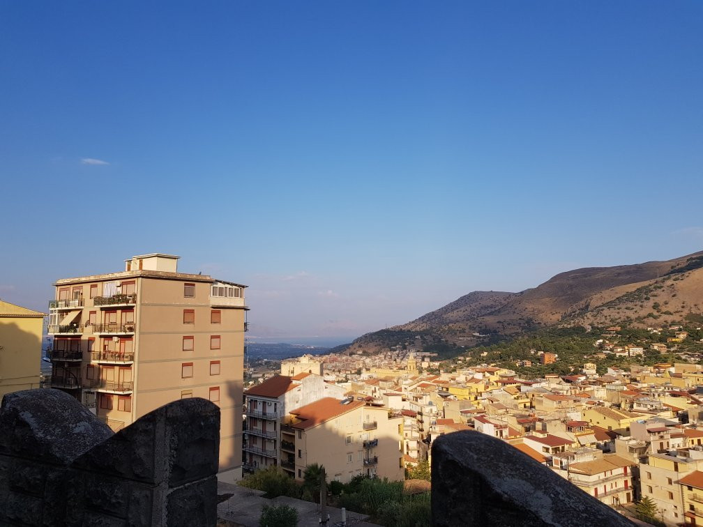 Castello di Giuliano主图