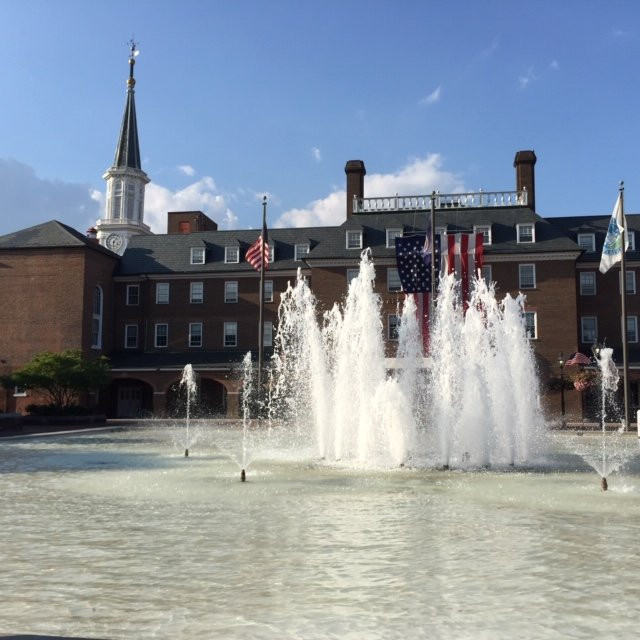 Alexandria City Hall & Market Square-亚历山德里亚必去景点