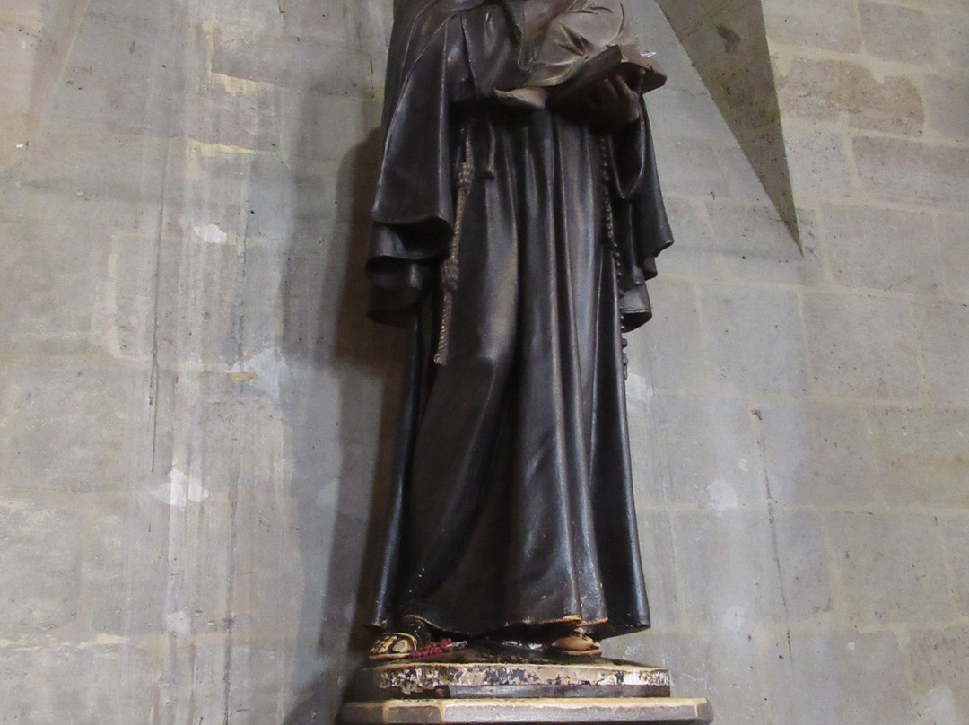 Paroisse Saint-Christophe-克雷泰伊必去景点