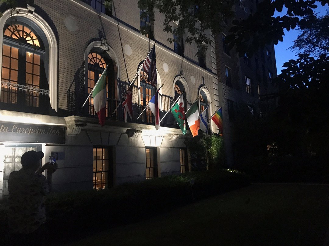 玛格丽塔欧洲旅馆主图