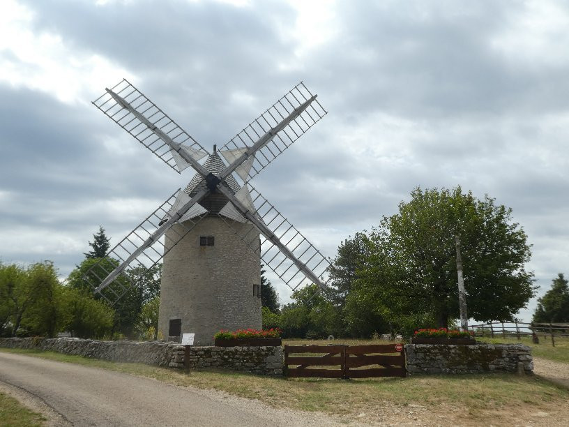Moulin à vent景点图片