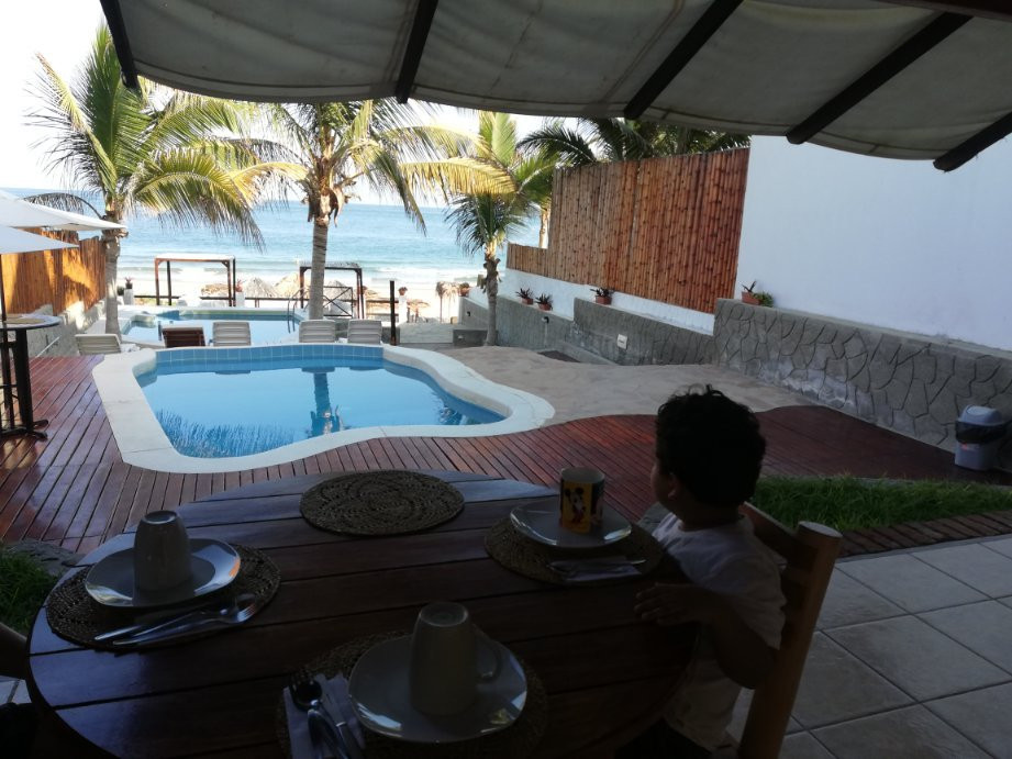 Makani Vichayito主图