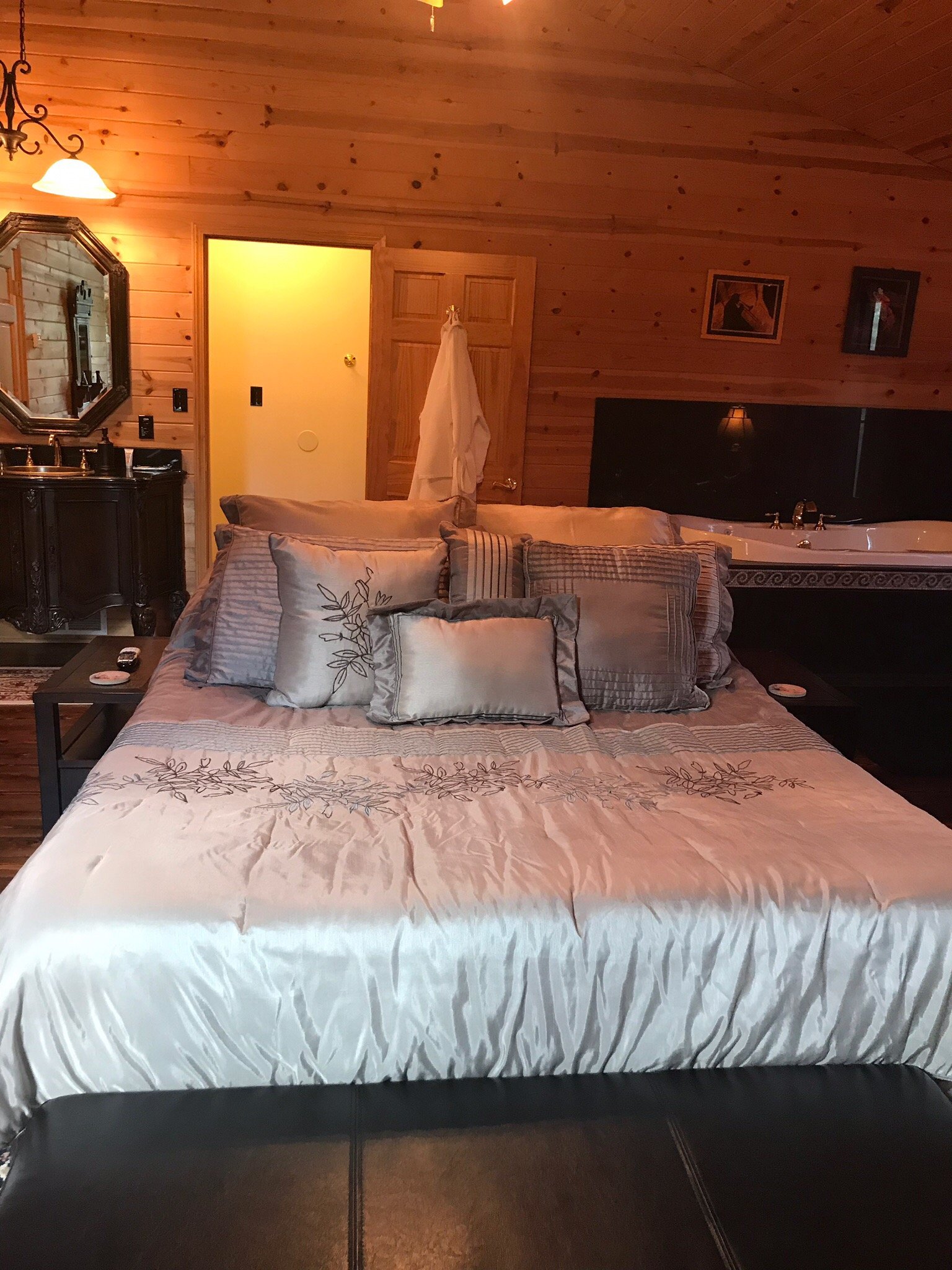 Hidden Hills Bed and Breakfast-官方