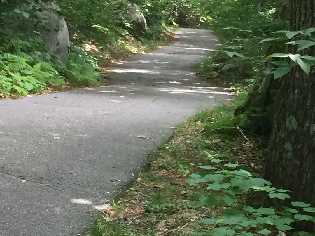 Franconia Notch Recreation Path-弗朗科尼亚必去景点