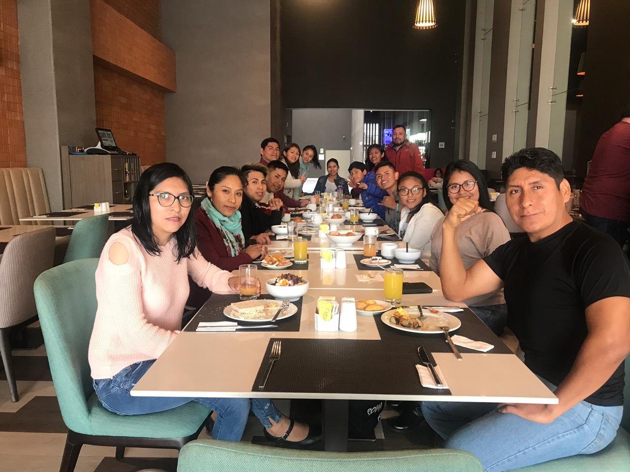 BTH Rebel Tacna-餐饮