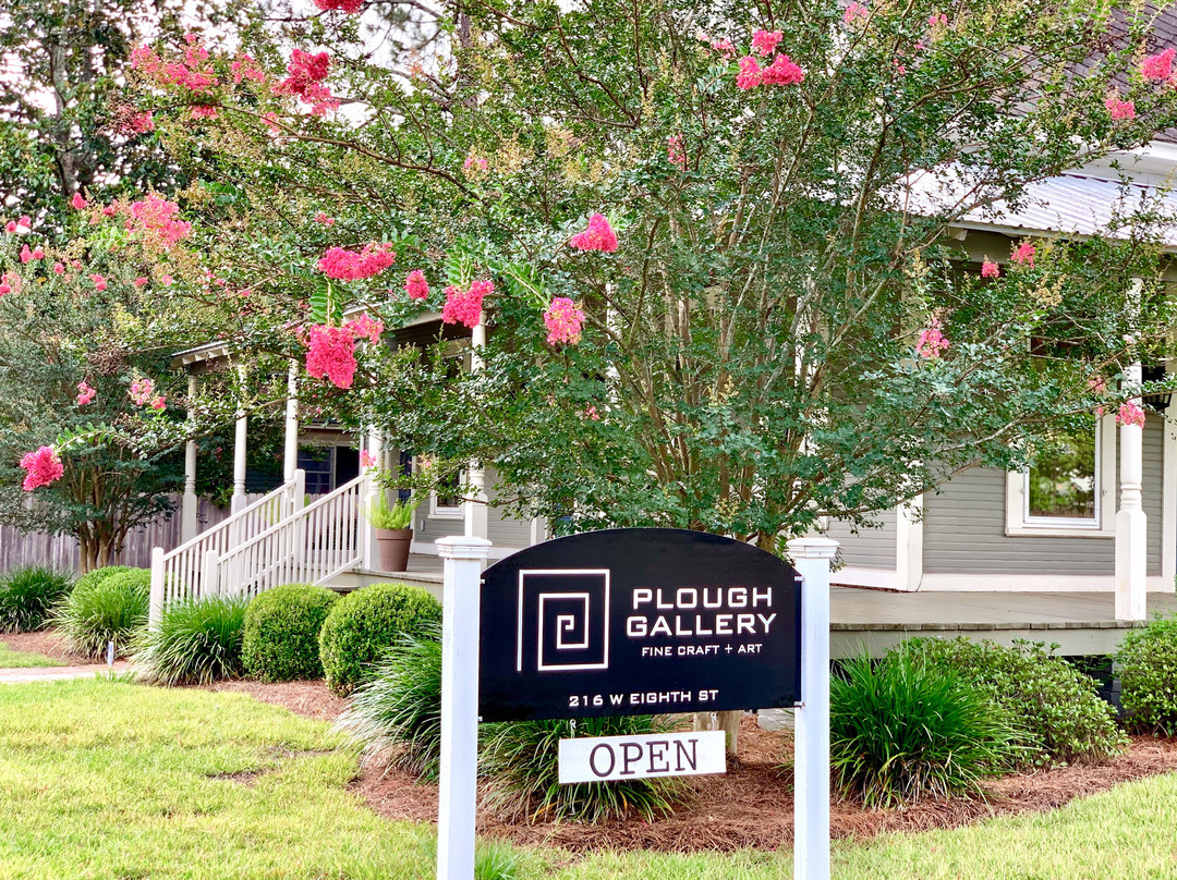 Plough Gallery-蒂夫顿必去景点