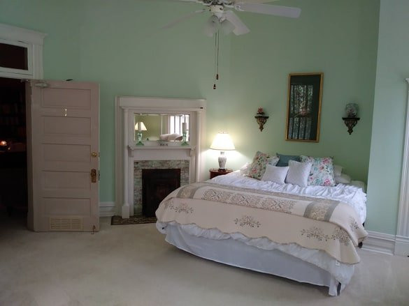 Barber-Tucker House Bed and Breakfast主图