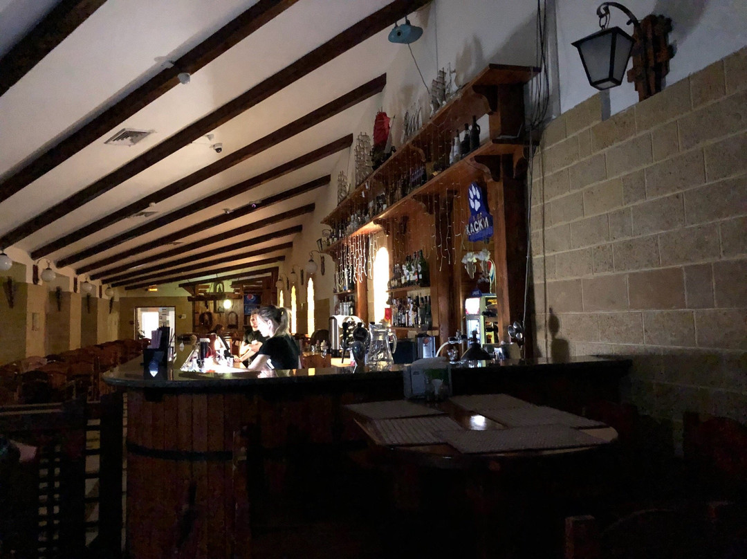 卢克木瑞酒店主图