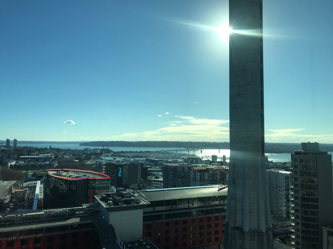 天际大酒店主图